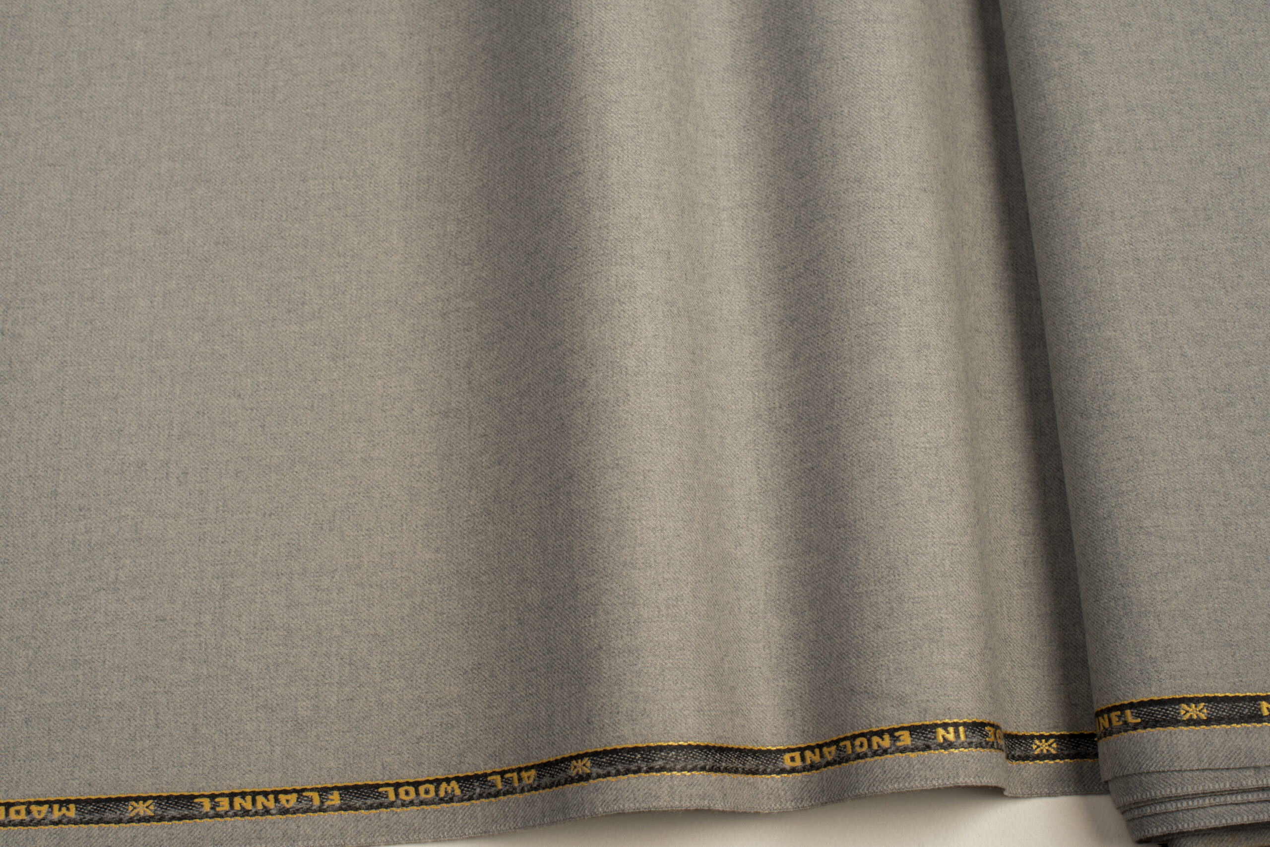 ΟΛΟΜΑΛΛΗ ΦΑΝΕΛΑ - ΓΚΡΙ ΑΝΟΙΧΤΟ ΧΡΩΜΑ