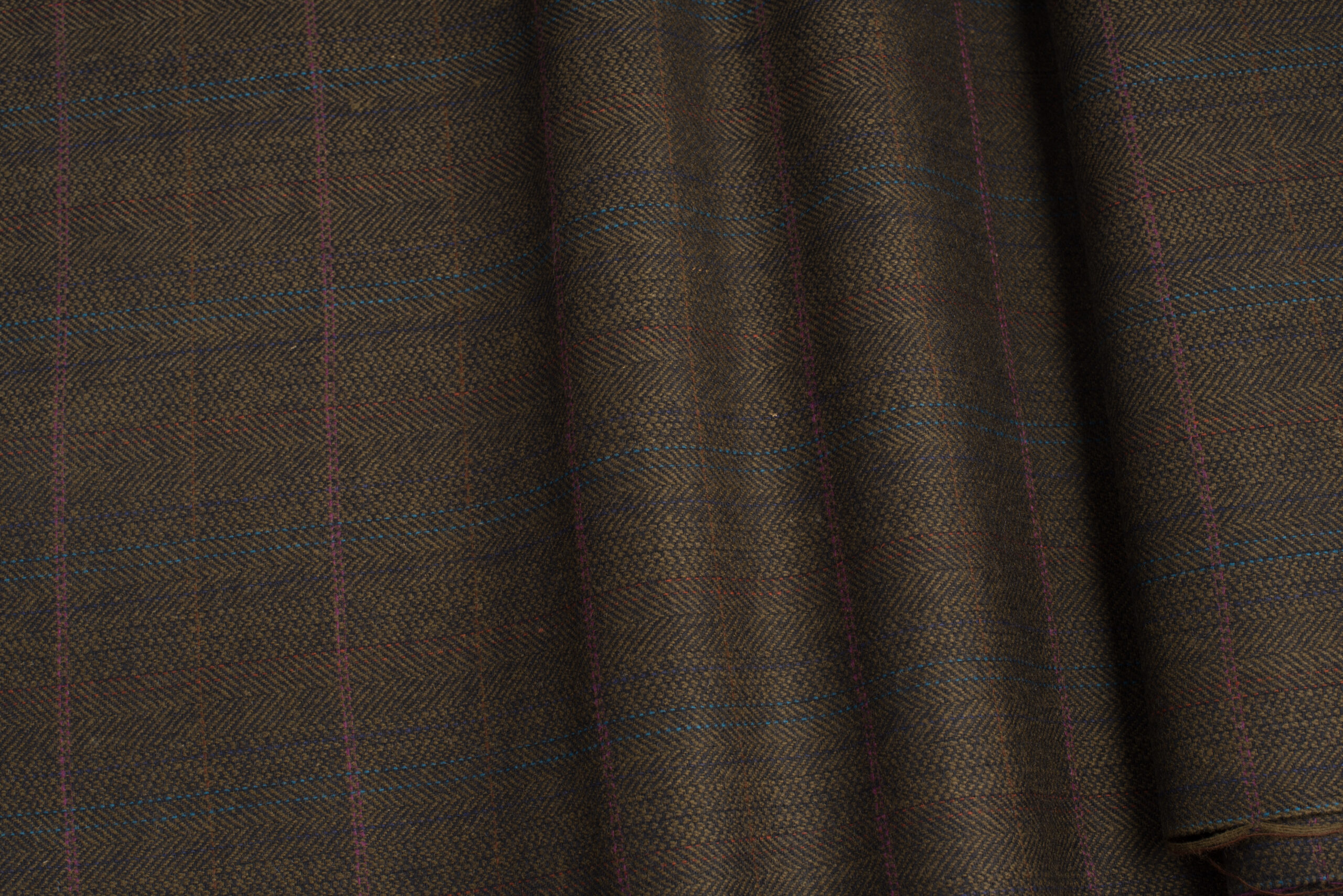 ALL WOOL FABRIC - PLAID CHECK - HERRINGBONE MOTIF - OLIVEGREEN, BLACK COLOR