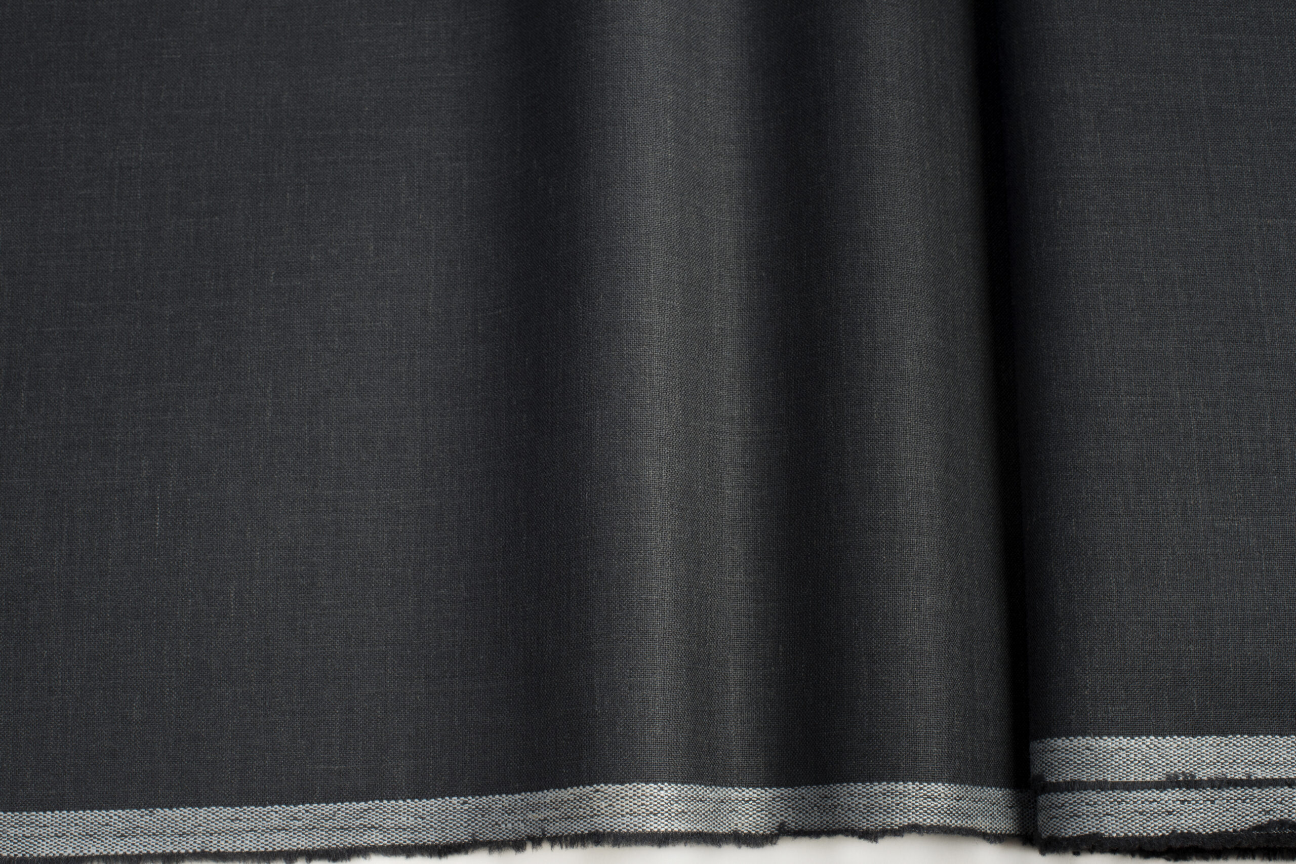 ΜΑΛΛΙ, ΜΕΤΑΞΙ, ΛΙΝΟ ΥΦΑΣΜΑ- ΓΚΡΙ ΑΝΘΡΑΚΙ ΧΡΩΜΑ