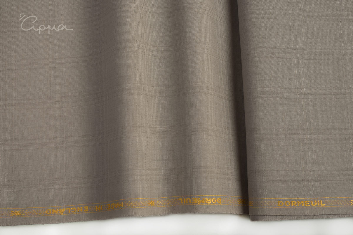 olomallo-yfasma-agglias-gkri-mpez-chroma-overcheck-motibo