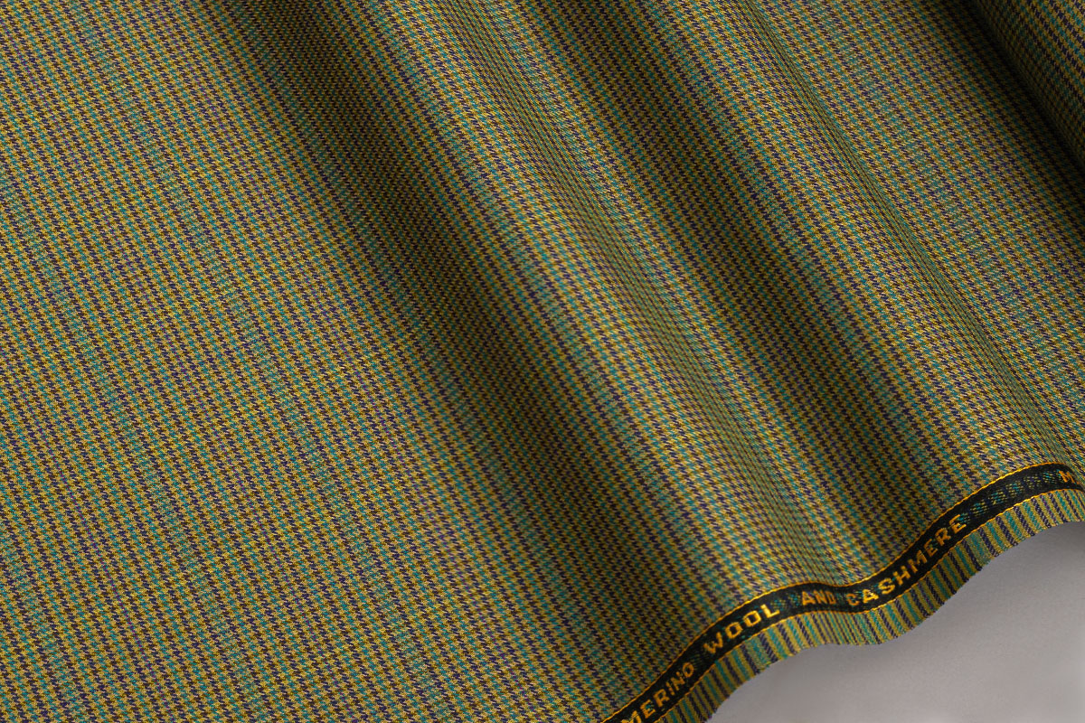 malli-cashmere-yfasma-agglia-ladi-mple-skoyro-tirkoyaz-prasino-ladi-chroma-overcheck-houndstooth-motibo